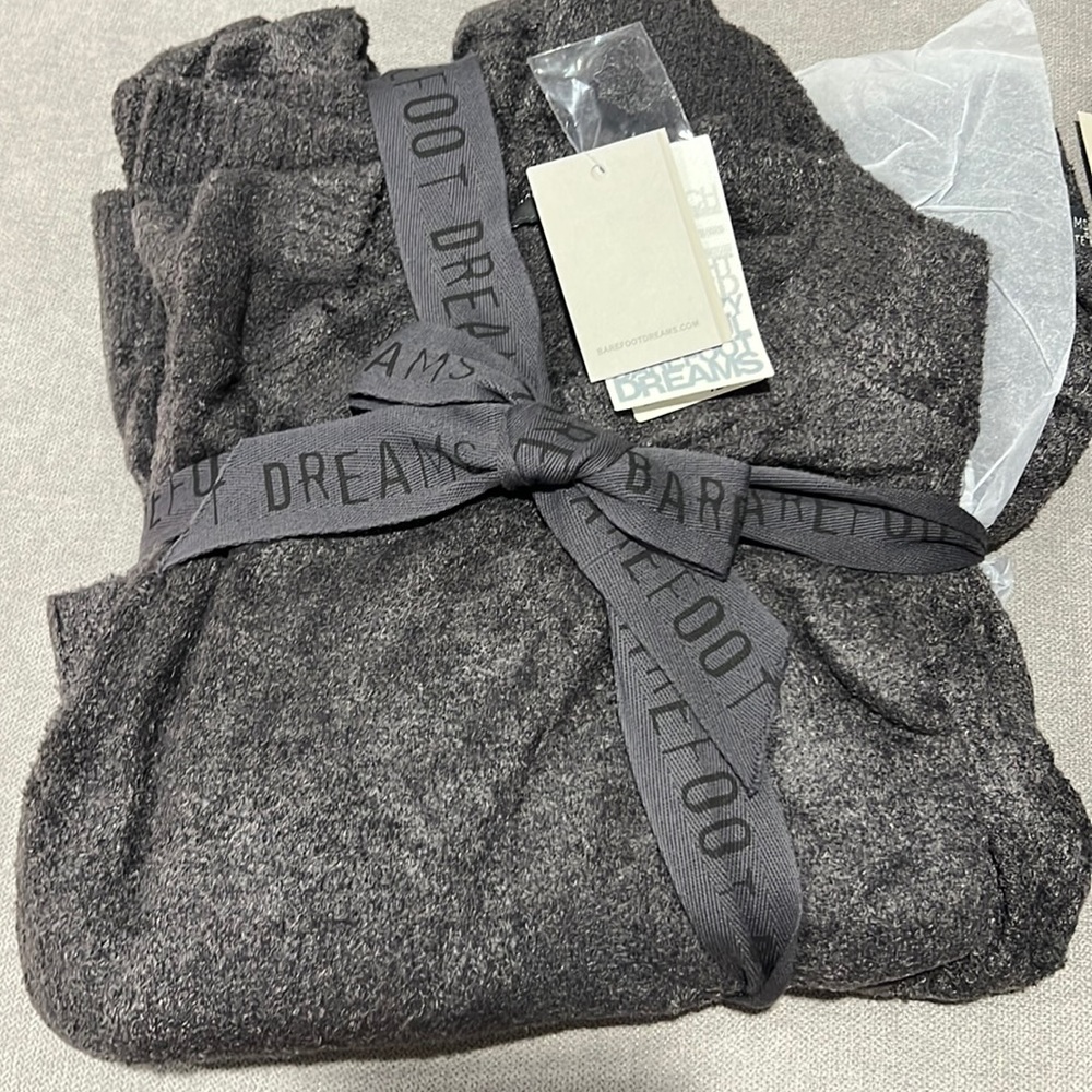 NWT pj